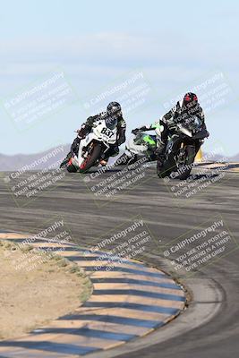 media/Nov-16-2025-Race Pace (Sun) [[8c5fa54630]]/Verified Riders/1-Turns 9 and 10 (925am)/